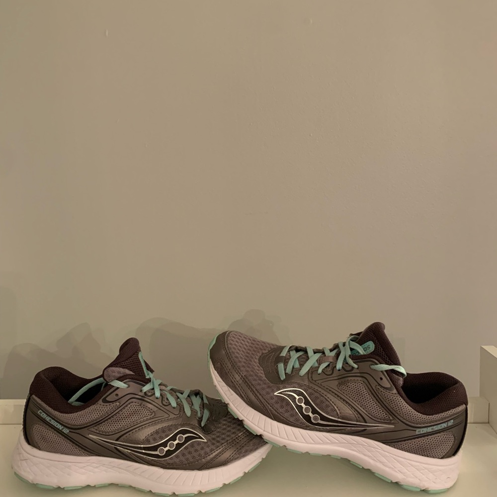 Saucony Cohesion 12 Running Shoes Women's Size 8.5 (S10471-1) Gray w/ Black